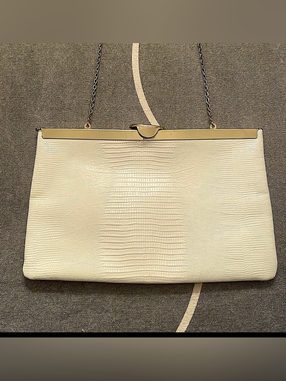 Vintage 60-70’s Etra Pursre